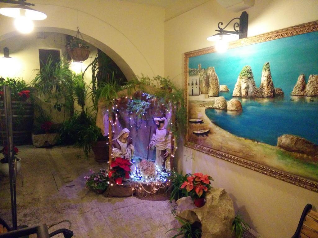 洛坎达斯洛克酒店 卡斯泰拉马莱 外观 照片
